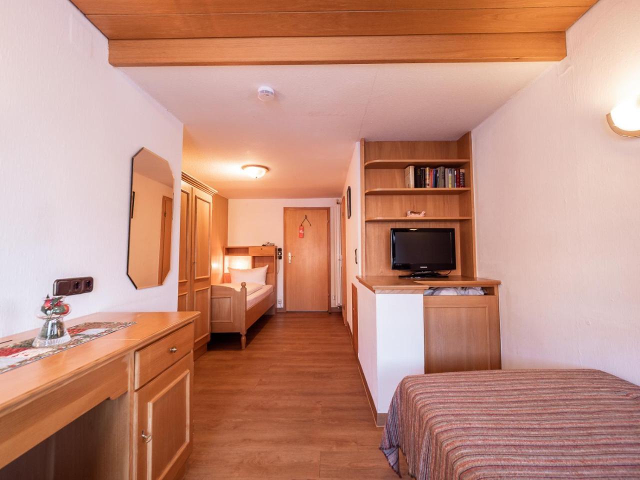 Hotel Haus Daheim 2*
